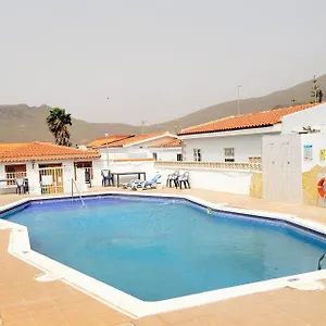 https://apt-apartamento-con-piscina-privada.in-canary-islands.com